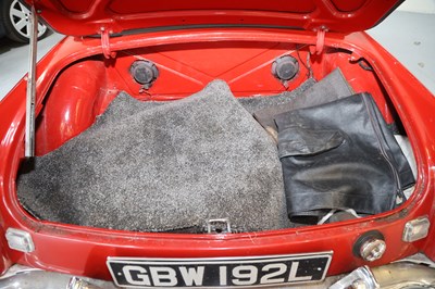 Lot 211 - 1972 MG B Roadster