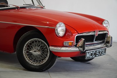 Lot 138 - 1972 MG B Roadster