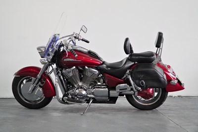 Lot 106 - 2003 Honda VTX 1800C