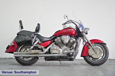 Lot 106 - 2003 Honda VTX 1800C