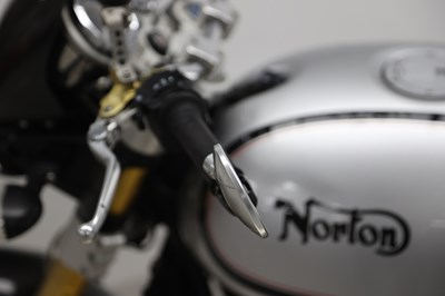 Lot 90 - 2011 Norton Commando 961 Café Racer