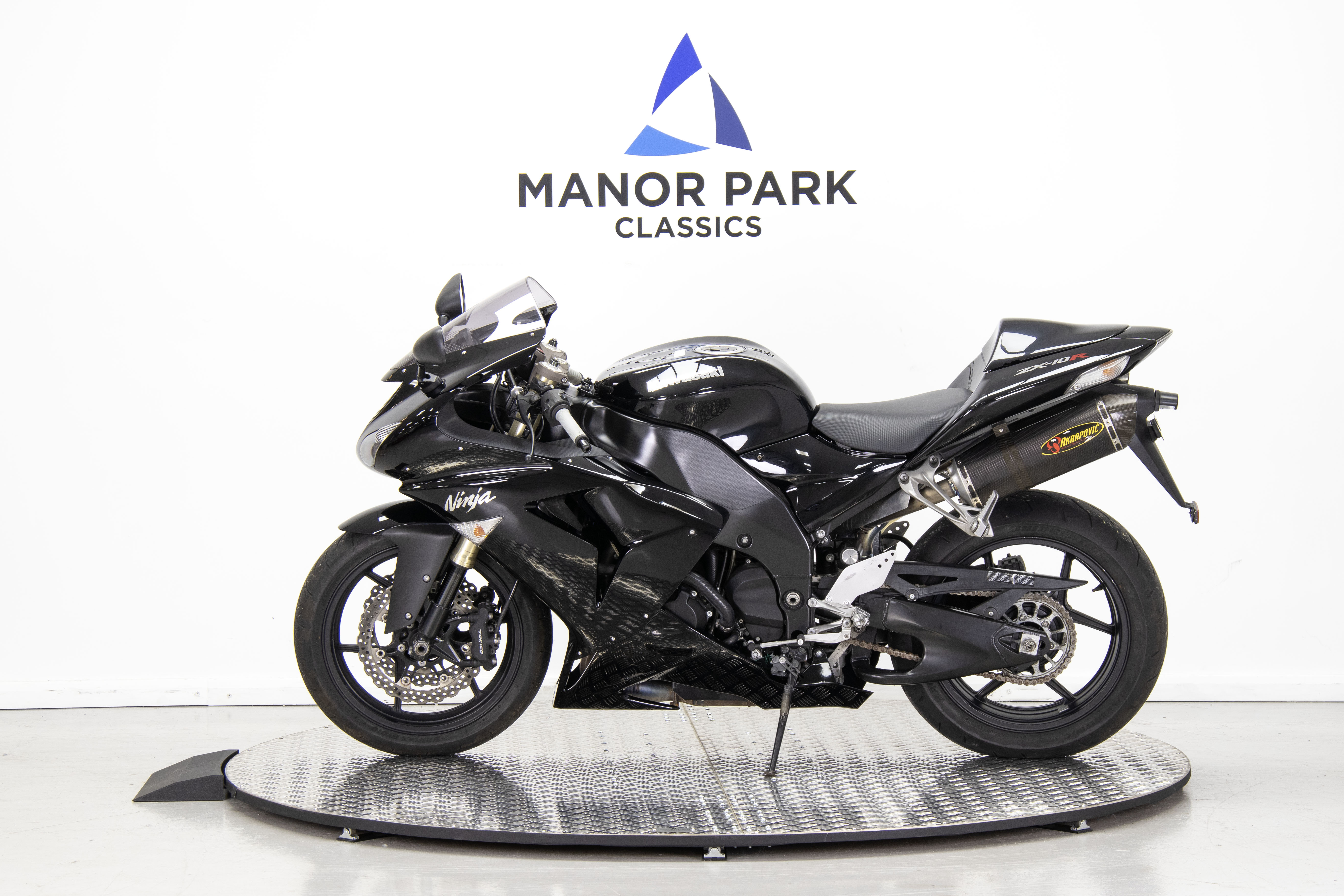 Lot 12 - 2007 Kawasaki ZX-10R Ninja