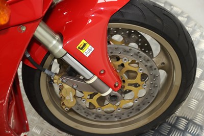 Lot 8 - 1998 Ducati 748 Biposto
