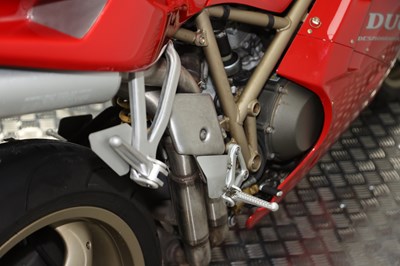 Lot 8 - 1998 Ducati 748 Biposto