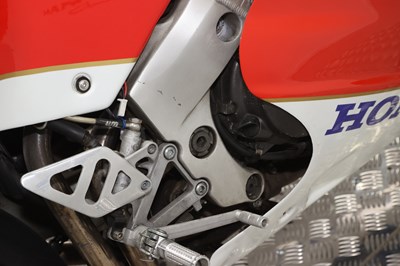 Lot 49 - 1989 Honda VFR400