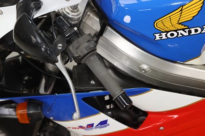 Lot 49 - 1989 Honda VFR400