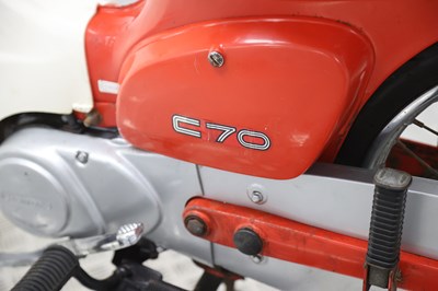 Lot 42 - 1982 Honda C70