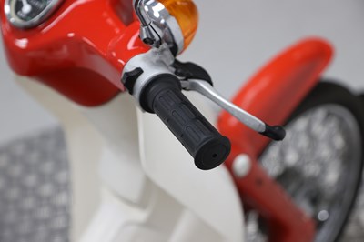 Lot 42 - 1982 Honda C70