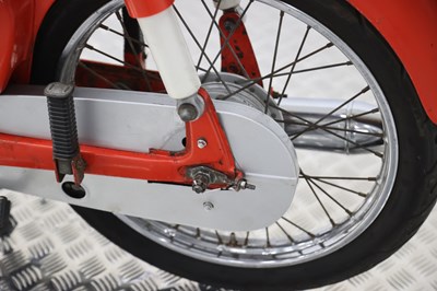 Lot 42 - 1982 Honda C70