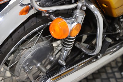 Lot 81 - 1972 Suzuki GT550