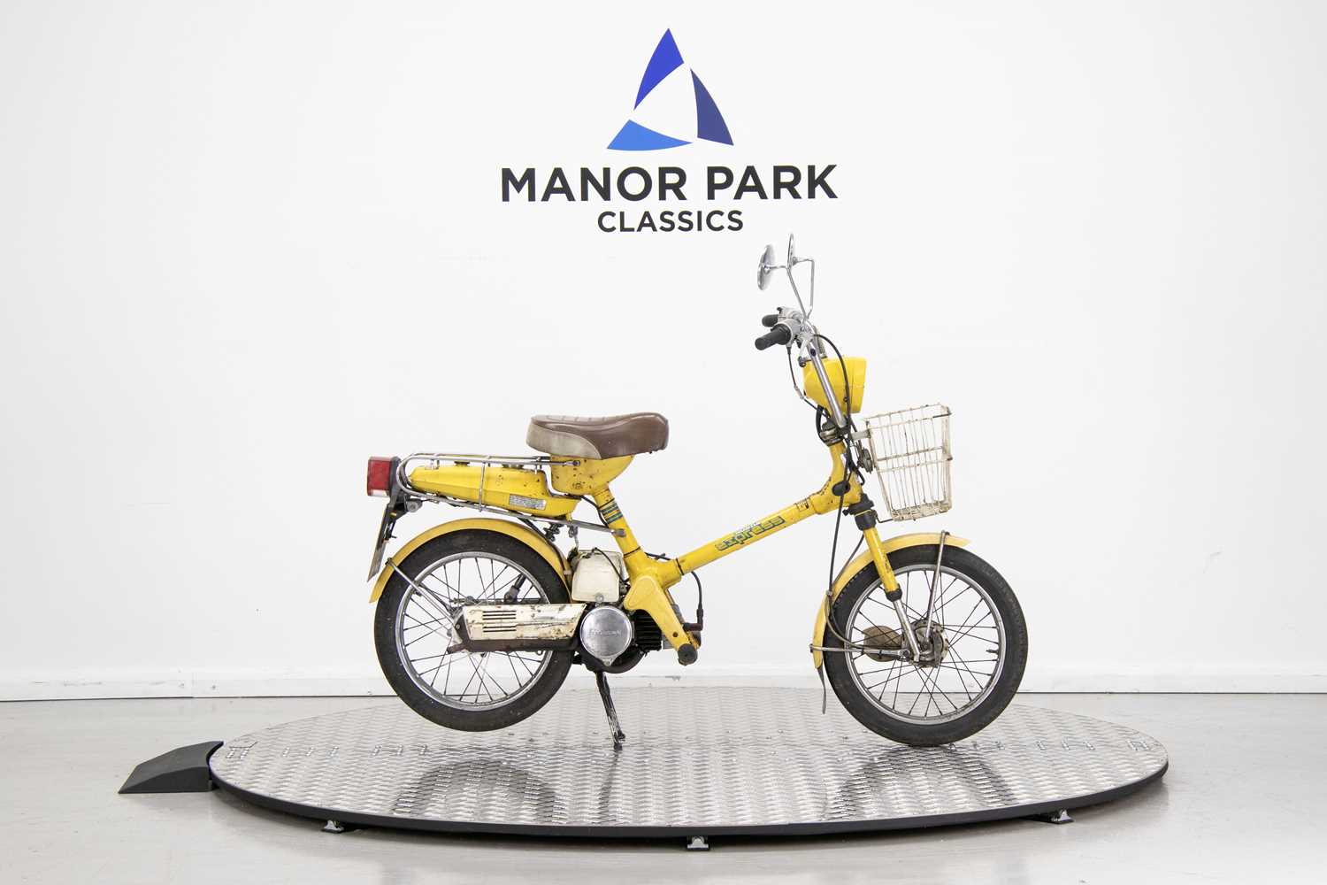 Lot 2 - 1981 Honda NC50 Express
