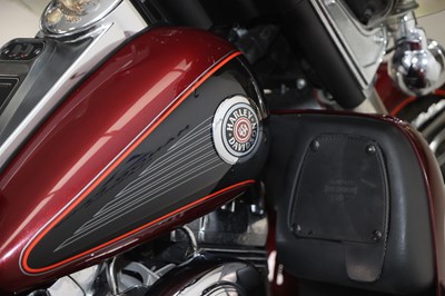 Lot 82 - 2000 Harley Davidson FLHTCUI Electra Glide Ultra Classic