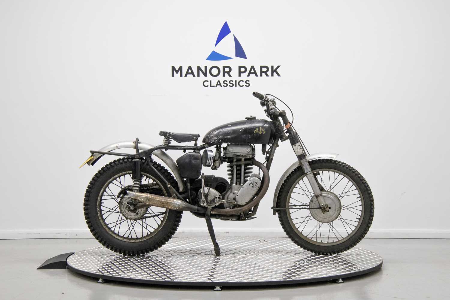 Lot 16 - 1958 AJS 16C