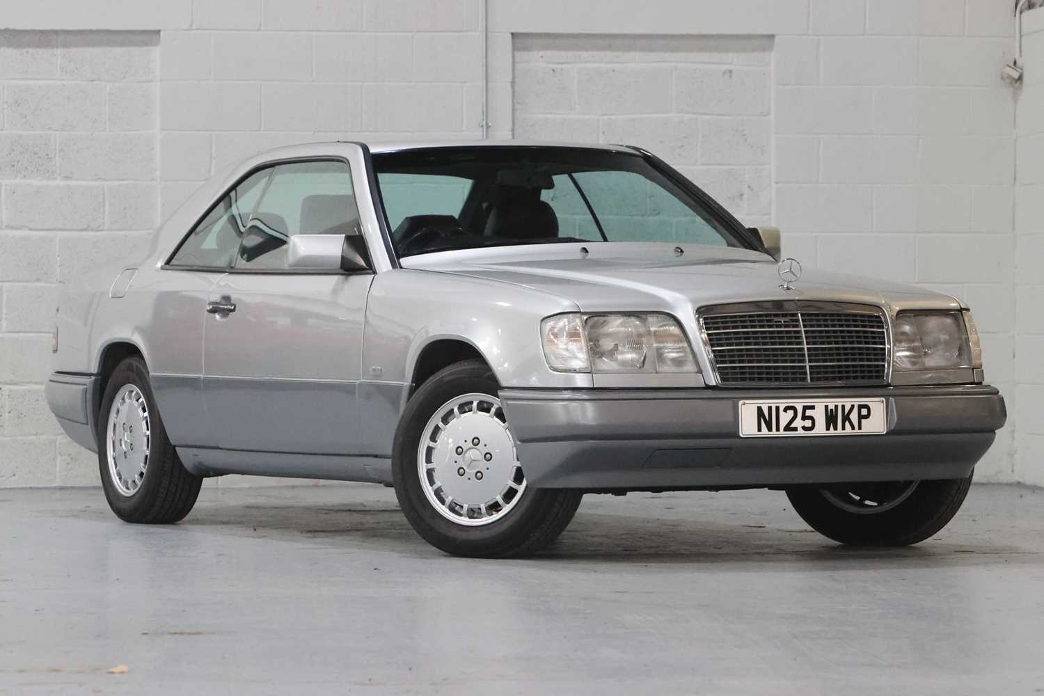 Lot 201 - 1995 Mercedes-Benz E 220 Coupe