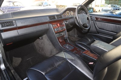 Lot 201 - 1995 Mercedes-Benz E 220 Coupe