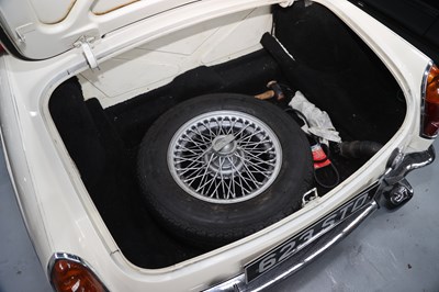Lot 267 - 1963 MG B Roadster
