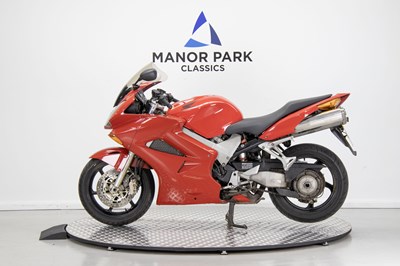 Lot 37 - 2002 Honda VFR800 F2