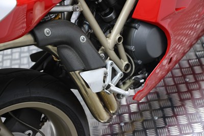 Lot 35 - 1998 Ducati 916 SPS