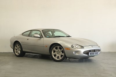 Lot 155 - 2000 Jaguar XK8 Coupe