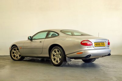 Lot 155 - 2000 Jaguar XK8 Coupe