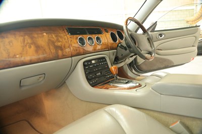 Lot 155 - 2000 Jaguar XK8 Coupe