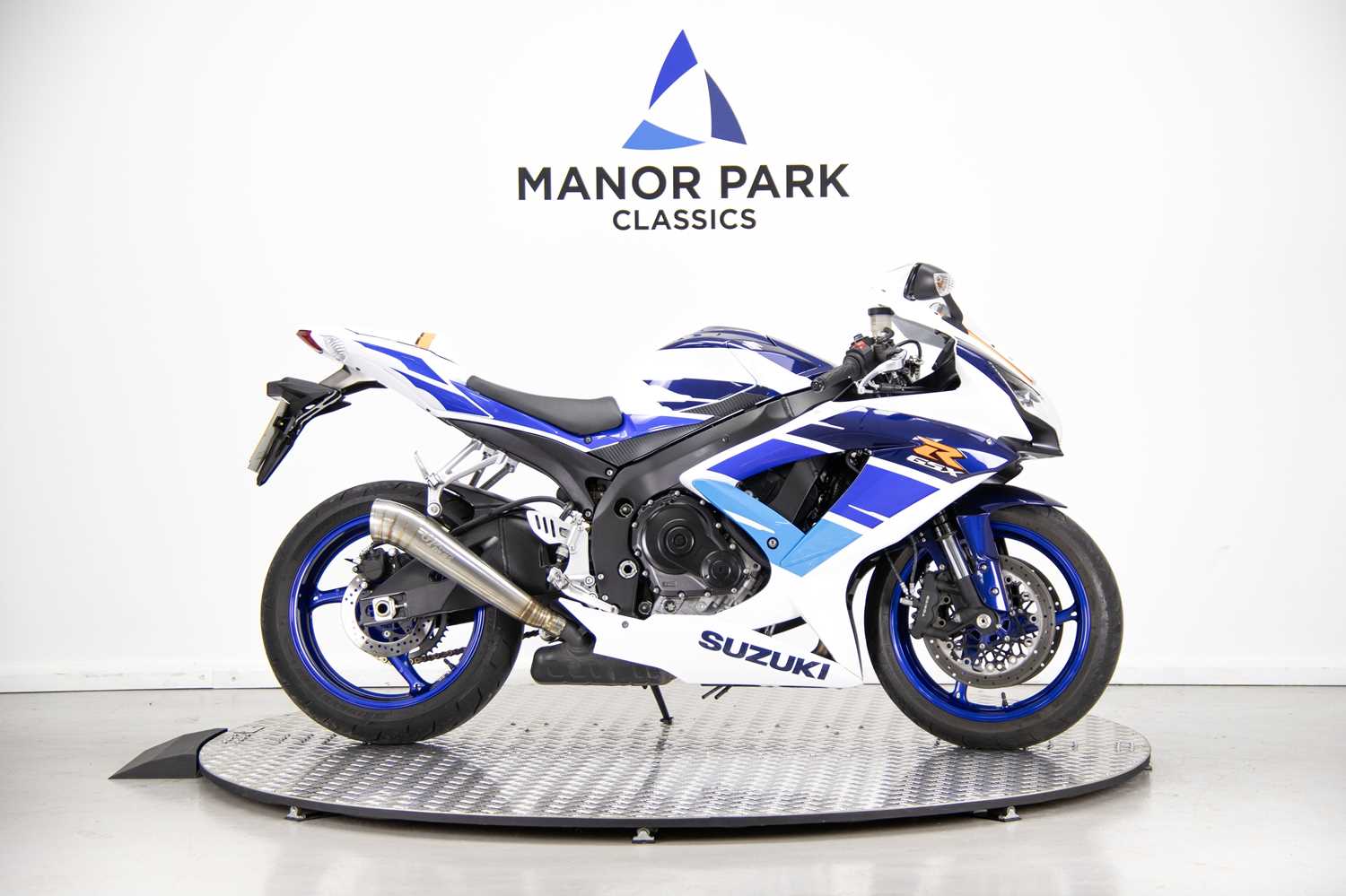 Lot 8 - 2010 Suzuki GSXR750 K8 25th Anniversary