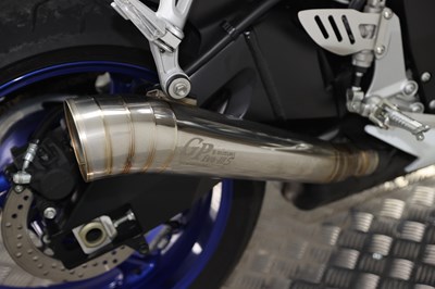 Lot 8 - 2010 Suzuki GSXR750 K8 25th Anniversary