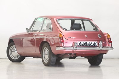 Lot 267 - 1966 MG B GT