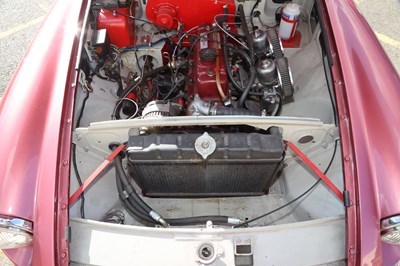 Lot 267 - 1966 MG B GT