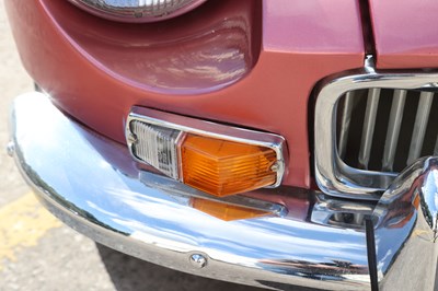 Lot 267 - 1966 MG B GT