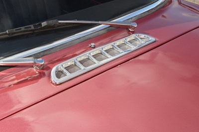 Lot 267 - 1966 MG B GT