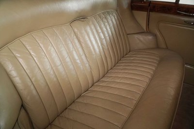 Lot 122 - 1964 Bentley S3