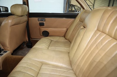 Lot 284 - 1978 Daimler Sovereign 4.2 LWB