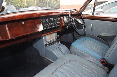 Lot 243 - 1960 Jaguar MK II 3.4 Litre