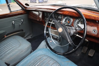 Lot 243 - 1960 Jaguar MK II 3.4 Litre