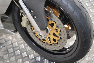 Lot 29 - 1999 Ducati 900 SS Final Edition