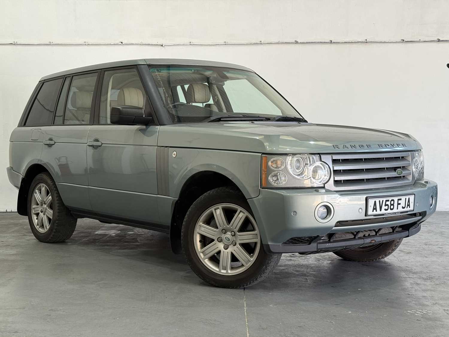 Lot 126 - 2008 Land Rover Range Rover TDV8