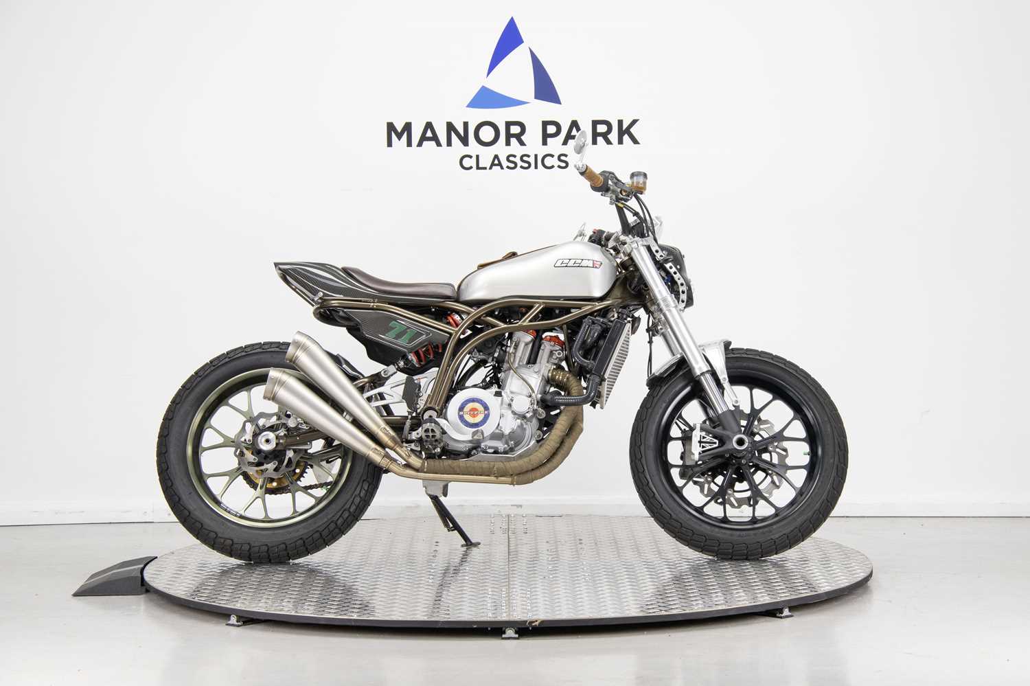 Lot 21 - 2019 CCM Spitfire Flat Tracker