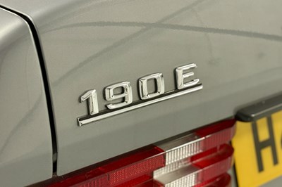 Lot 250 - 1990 Mercedes-Benz 190 E 1.8