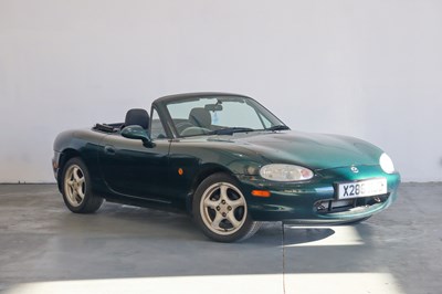 Lot 103 - 2000 Mazda MX5