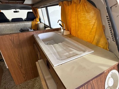 Lot 137 - 1975 Toyota Hi-Ace Motor Caravan
