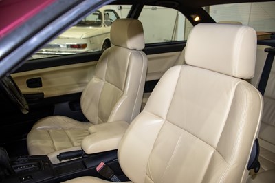 Lot 107 - 1998 BMW 328I Sport Auto