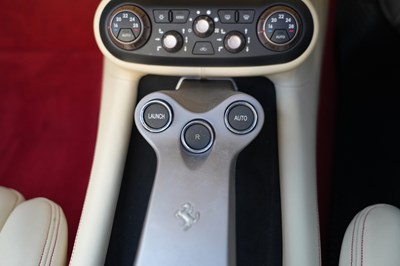 Lot 13 - 2010 Ferrari California