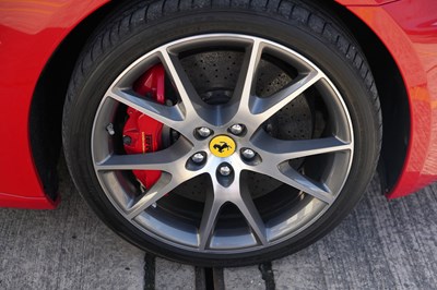 Lot 13 - 2010 Ferrari California