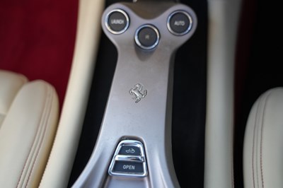 Lot 13 - 2010 Ferrari California