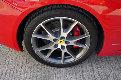 Lot 13 - 2010 Ferrari California