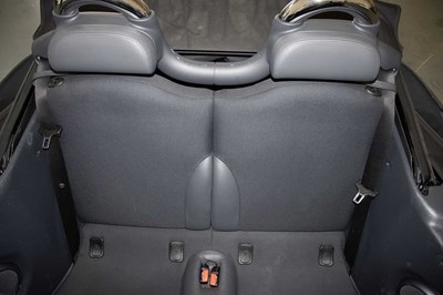 Lot 136 - 2004 Mini Cooper Convertible