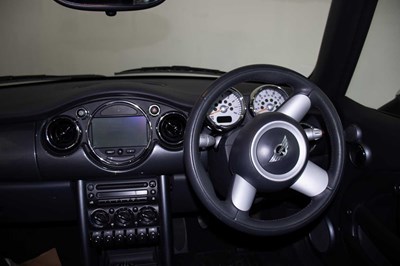 Lot 136 - 2004 Mini Cooper Convertible