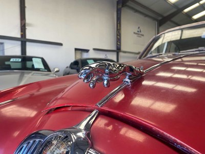 Lot 137 - 1966 Jaguar MkII