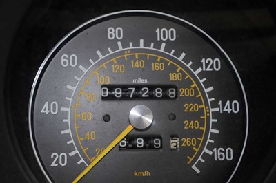 Lot 123 - 1983 Mercedes-Benz 500SL